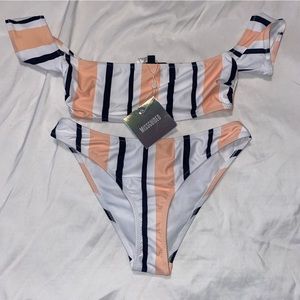 NWT Off the Shoulder Bikini